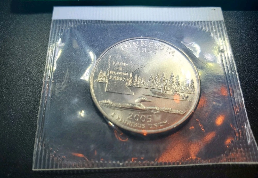 2005 P Minnesota State Quarter. Error Coin Uncirculated