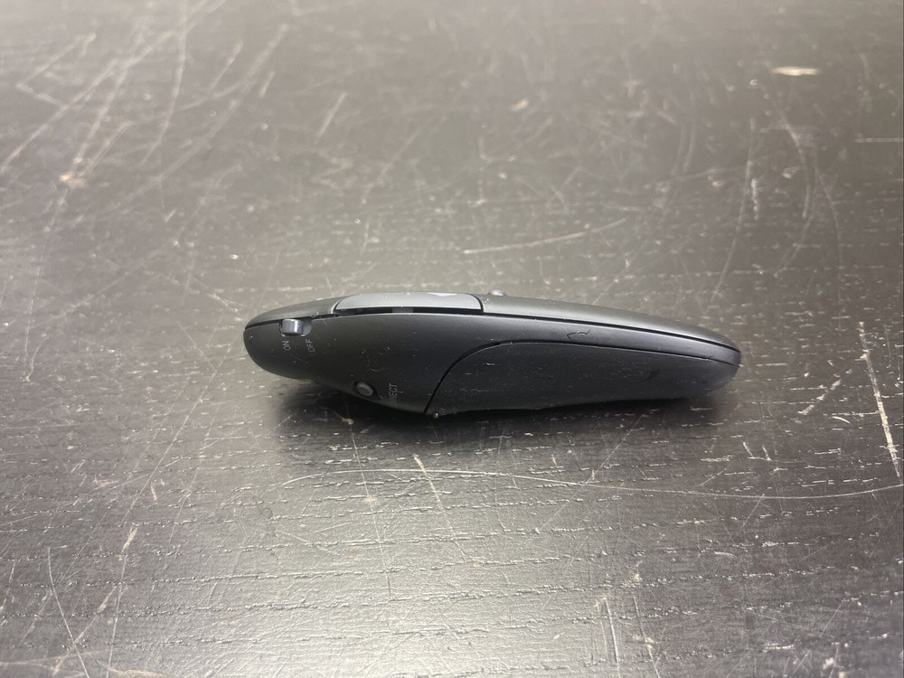 Targus AMP16US Wireless Presenter With Pointer