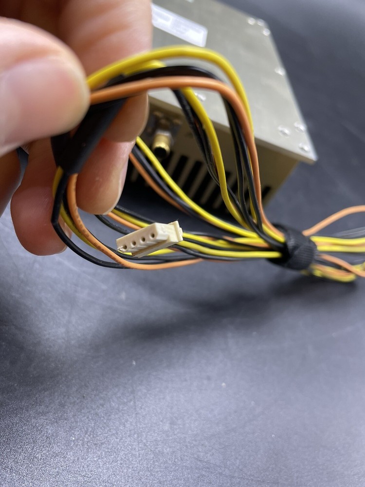 Ace Technologies UIA-900 RF Amplifier 920-00960-002