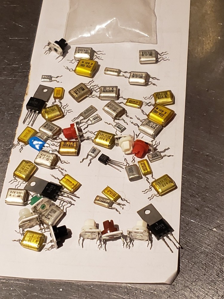 Miscellaneous Heathkit Crystal/ Capacitor Lot