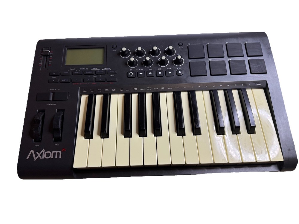M-Audio Axiom 25 USB MIDI Keyboard Controller Pads Knobs Tested Working