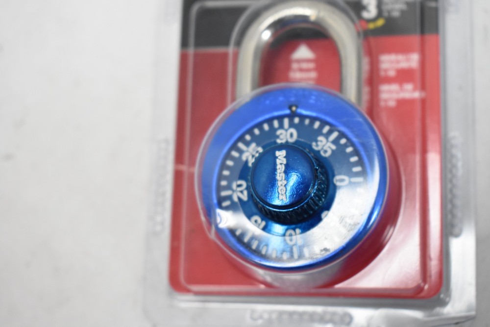 Master Lock Combination Padlock 1-7/8 Assorted 1530DCM Hardened Shackle Blue