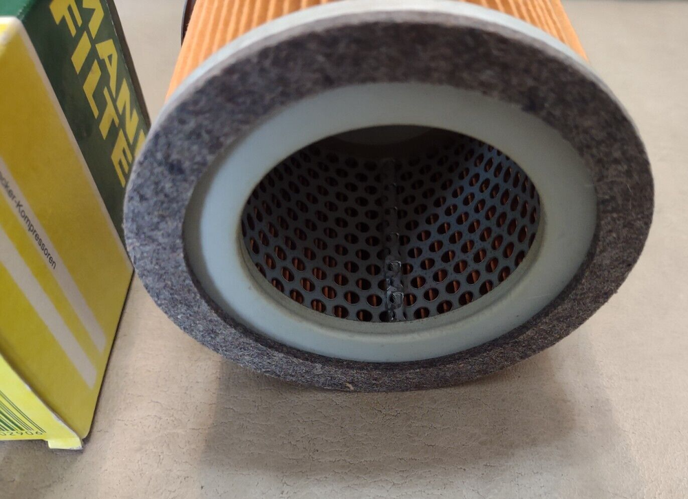 MANN C1112/2 AIR FILTER - NIB