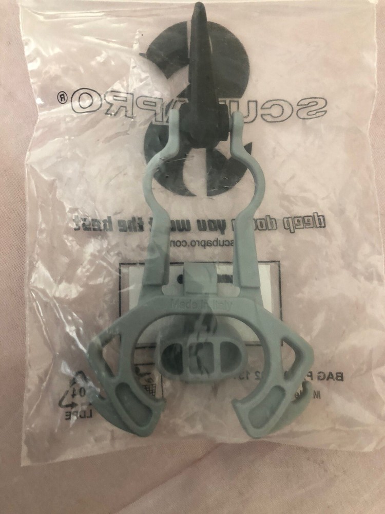 SCUBA REGULATOR SECOND STAGE PROTECTION CLIP NICE!