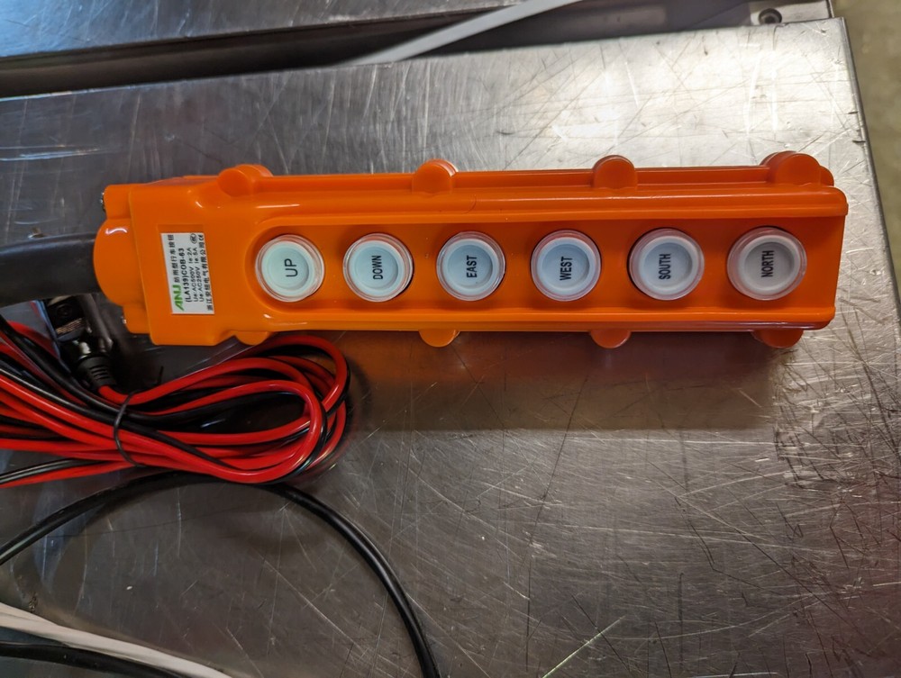 Bobcat Cat Skid Attachment 12v Remote CONTROLLER 6 Button Multi Function