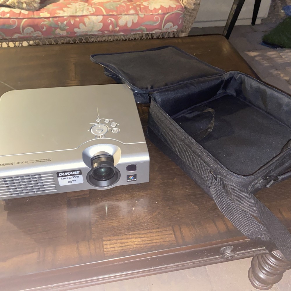 DUKANE IMAGEPRO 8077  PROJECTOR, WORKS GREAT!!