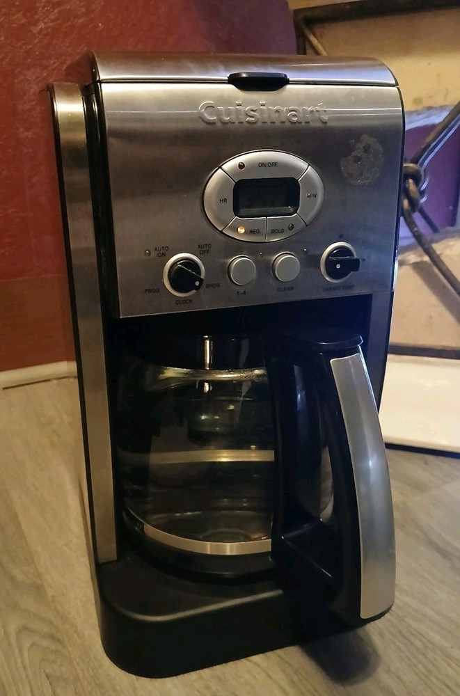 Cuisinart 14-cup Coffee Maker Self-Cleaning Programmable Model CBC-5200PC