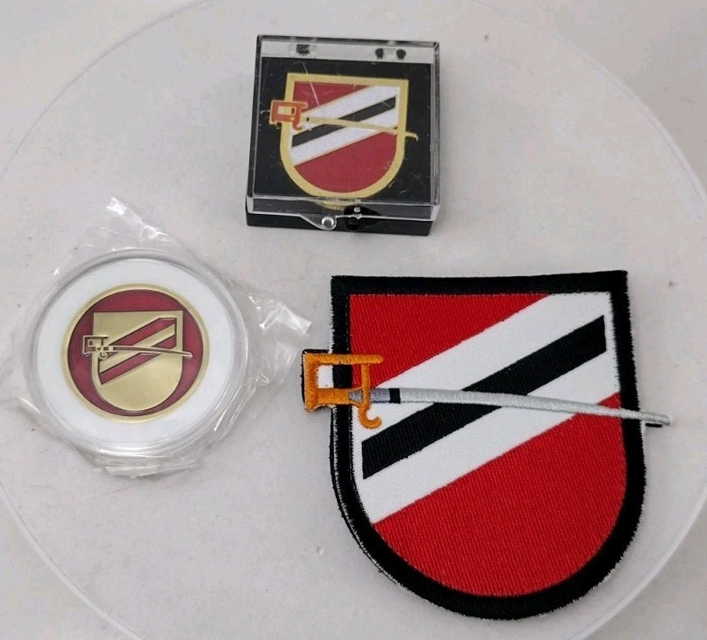 BATTLETECH Lexington Combat Group Challenge Coin, Lapel Pin, & Patch Mercenaries
