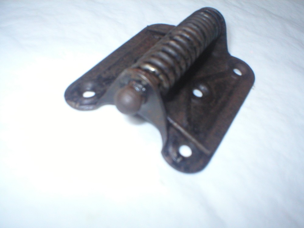 Antique Spring Hinge