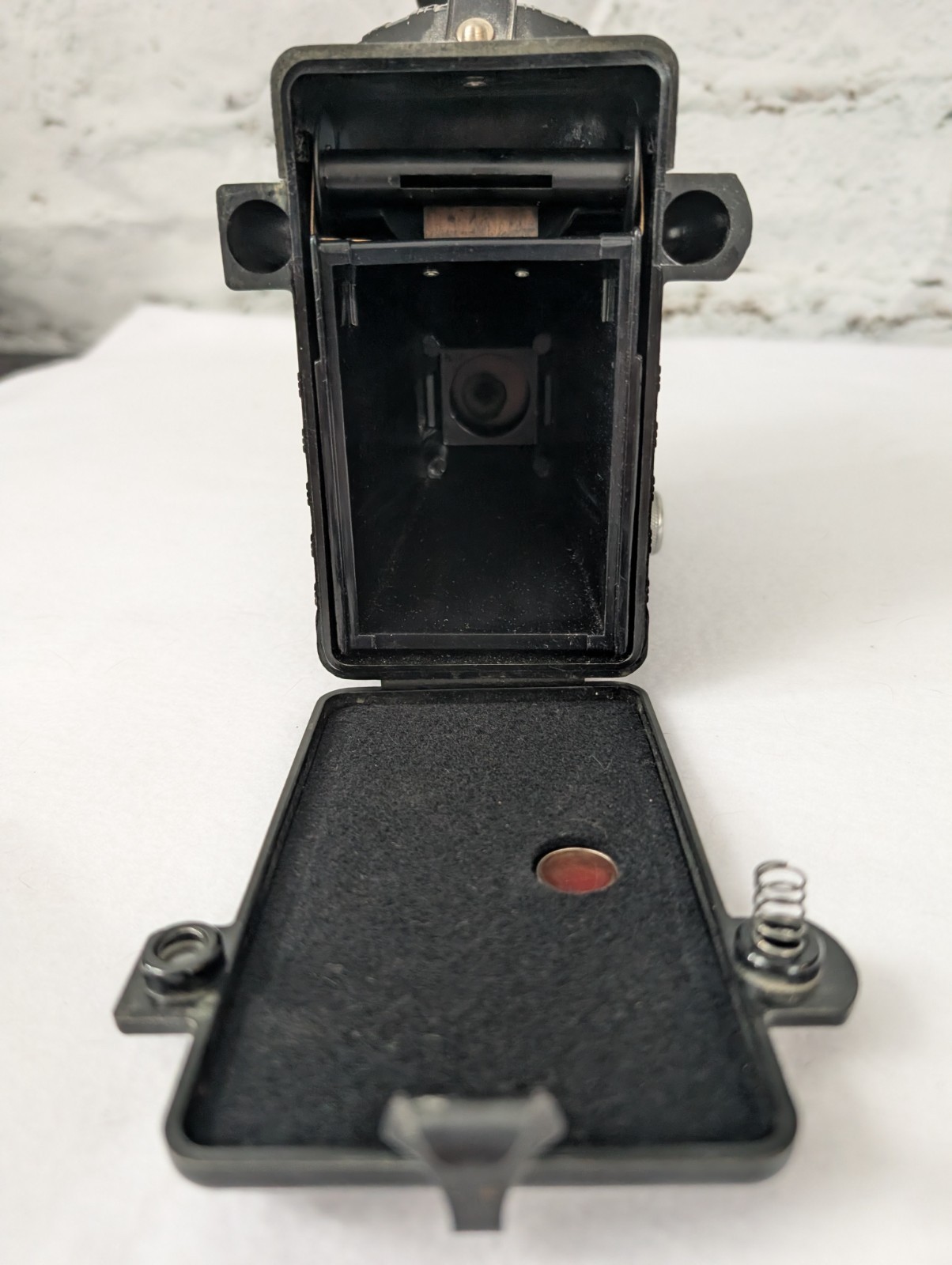 Spartus Press Flash Camera Galter Chicago Vintage Box Camera w Flash Untested