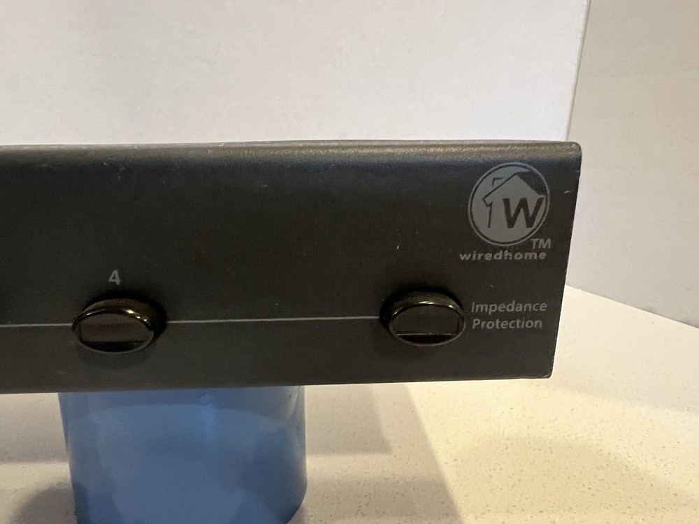WiredHome (Vanco) SS-4 Four Position Impedance Matching Speaker Selection System