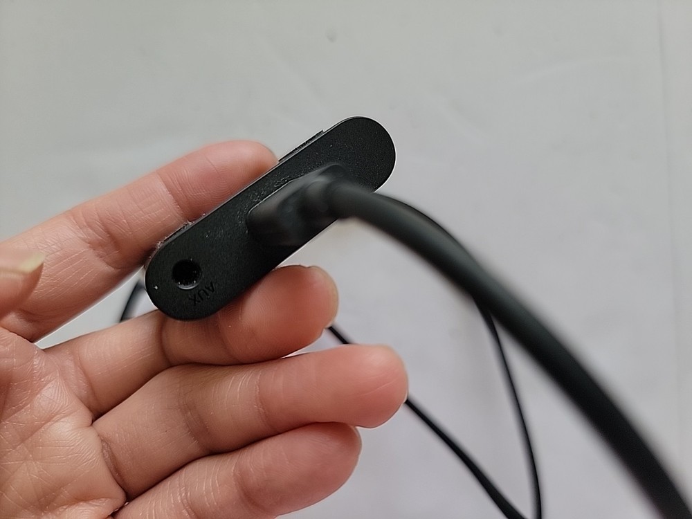 Amazon Echo Auto BP39CN Alexa Car Smart Assistant w Cable