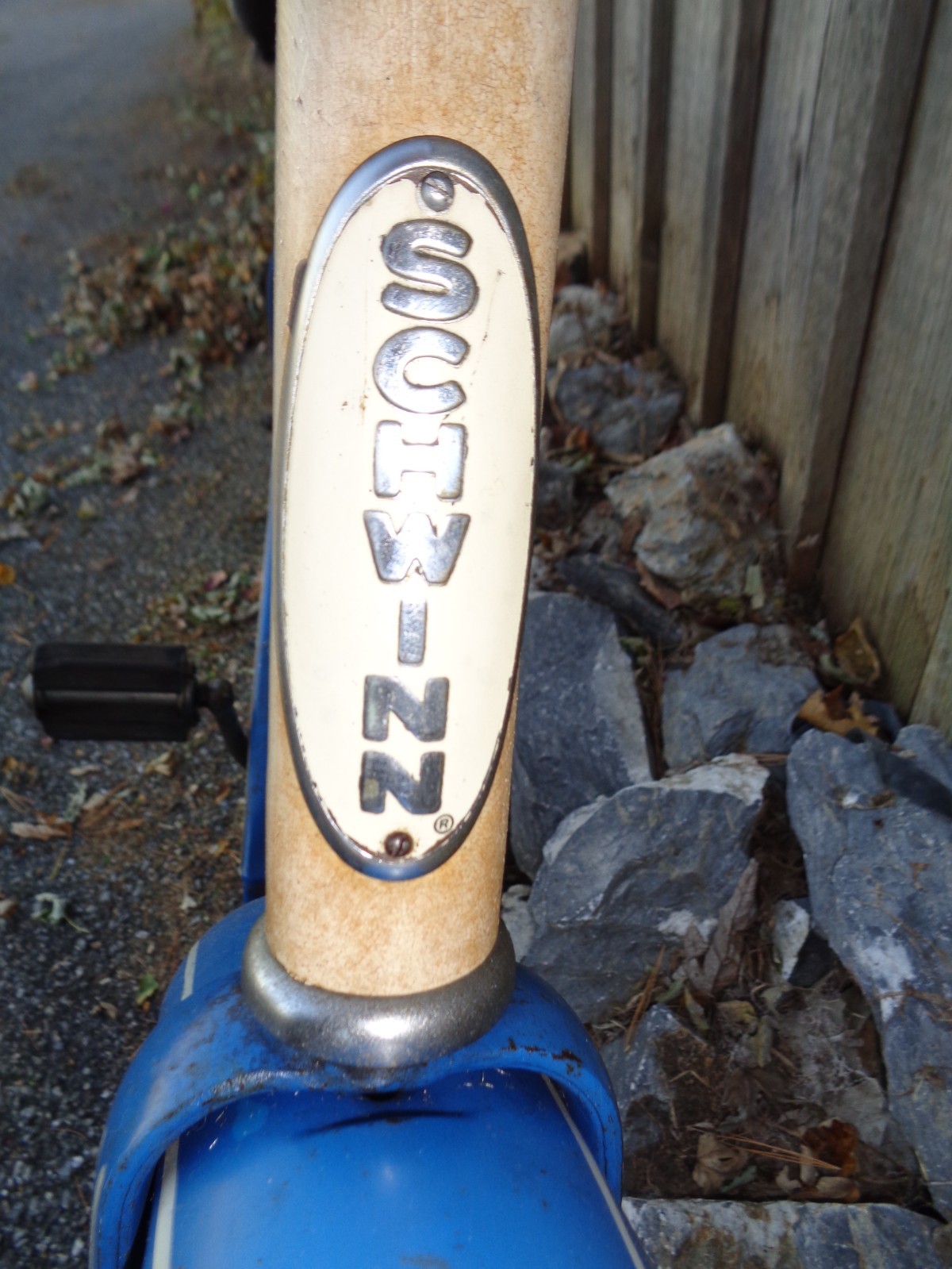 Vintage SCHWINN 24" Balloon Tire Girls Bike - Serial #G32268