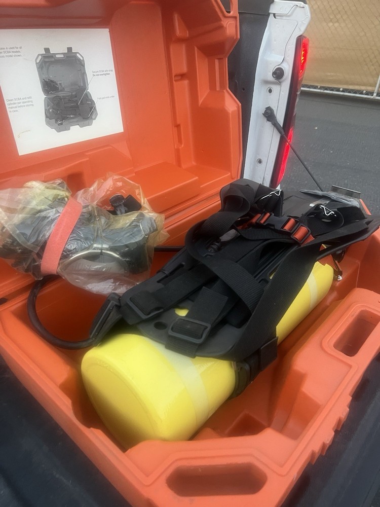 Drager SCBA Backframe and Mask
