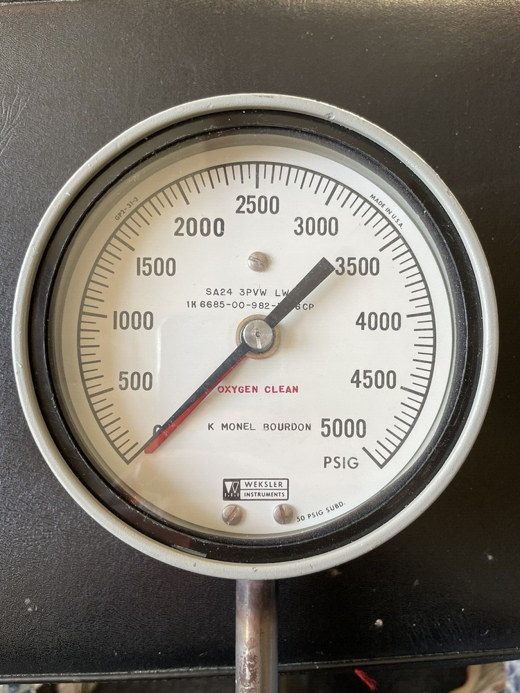 Weksler Rear Surface Mount Gauge 0-5000 PSI 4.5" Face
