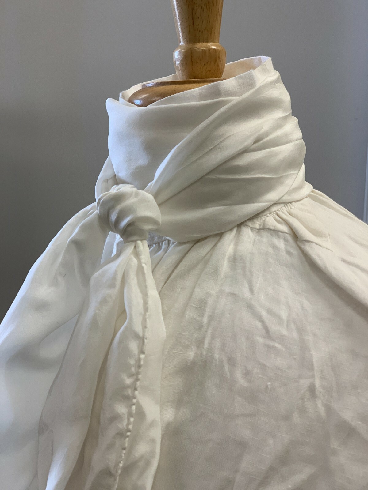 18th Century, Rev War Man's White 100% Silk Neckerchief Cravat - 14" X 72" - NEW