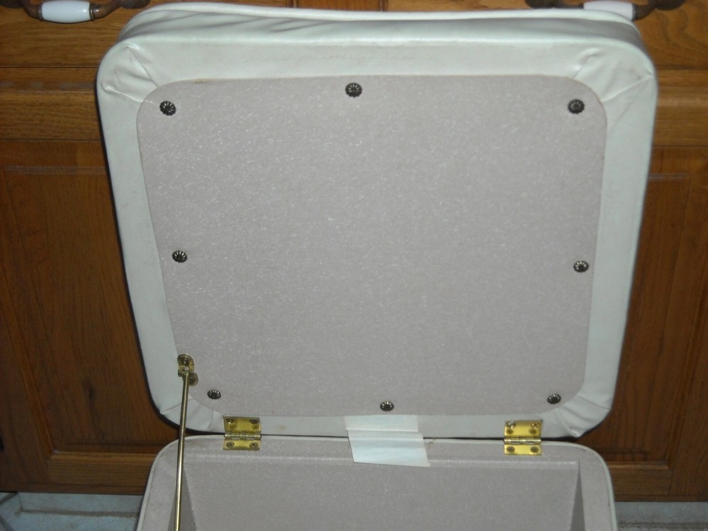 Vintage Sewing Machine Storage Stool MID CENTURY MODERN Bench / Ottoman