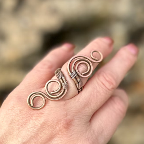 Solid Copper Minimalist Healing Handmade Unisex Ring, Spiral