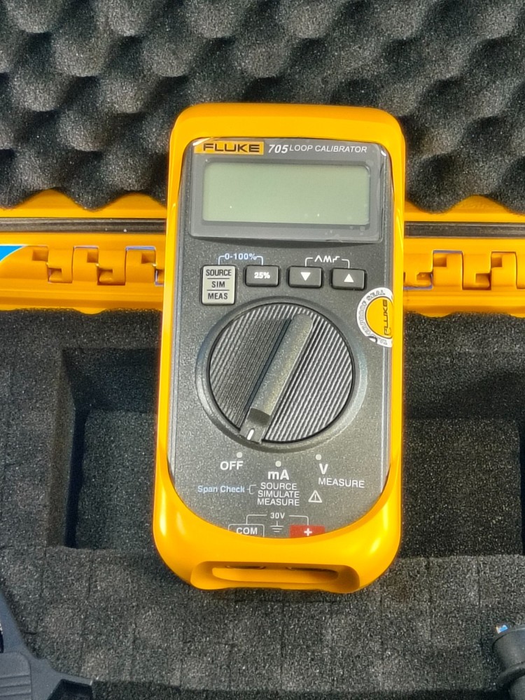 Fluke 705 Loop Calibrator !
