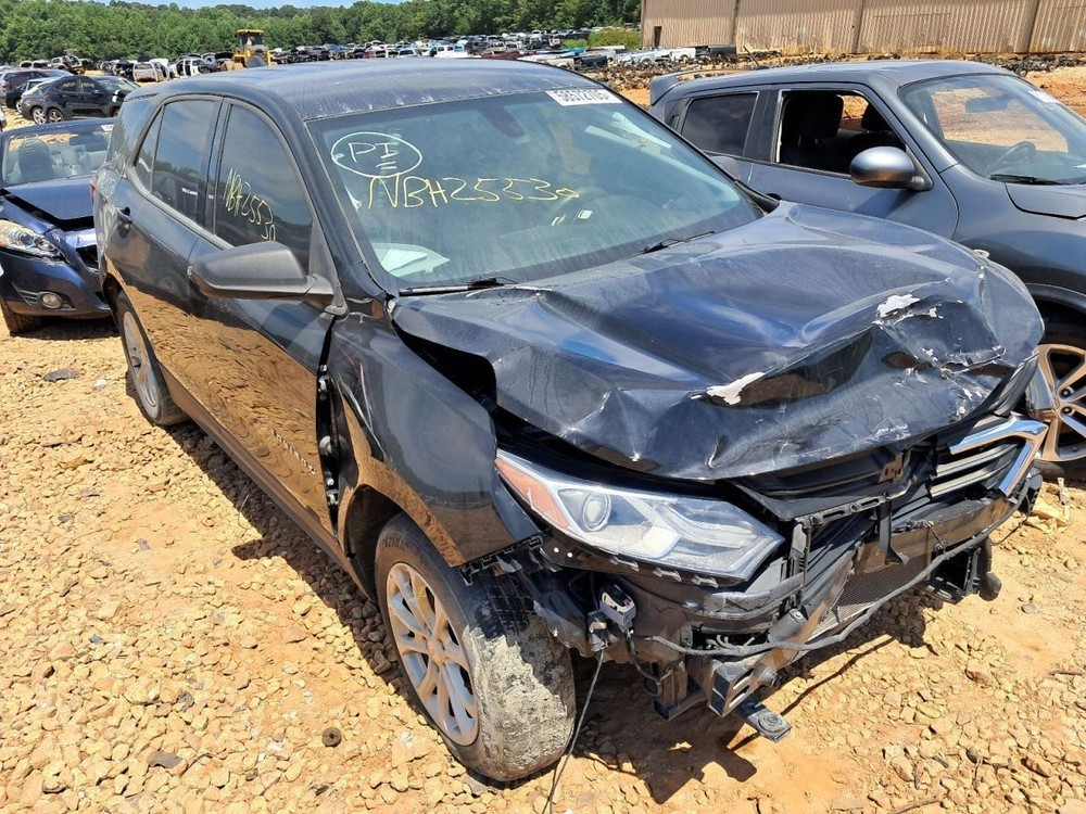EQUINOX 2019 Glove Box 4768543