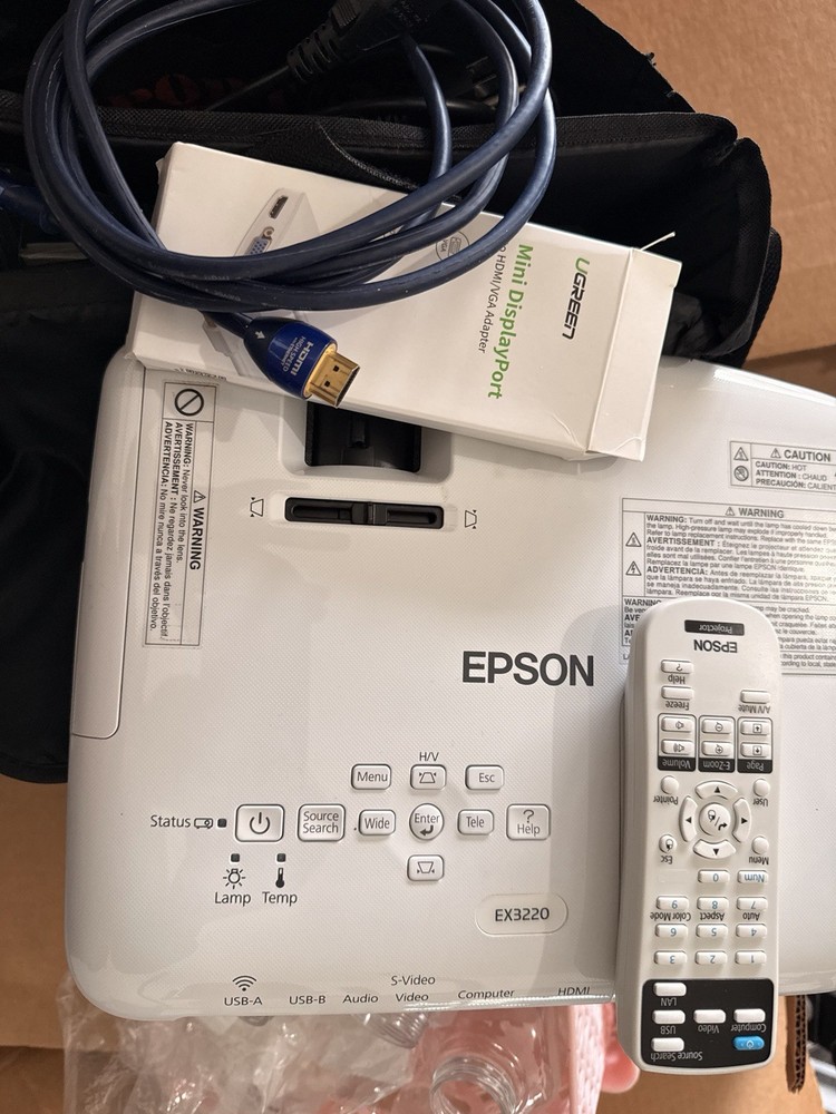 Epson Projector H552A EX3220