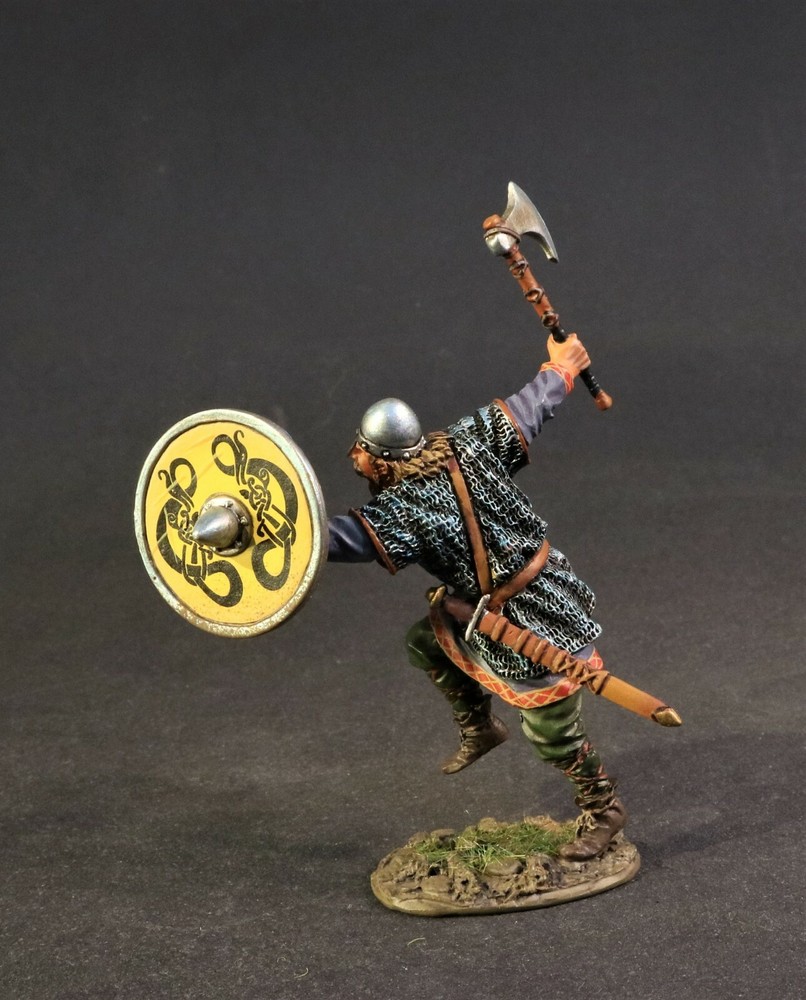 JOHN JENKINS VIKINGS & SAXONS VIK-15A VIKING WARRIOR CHARGING WITH AXE