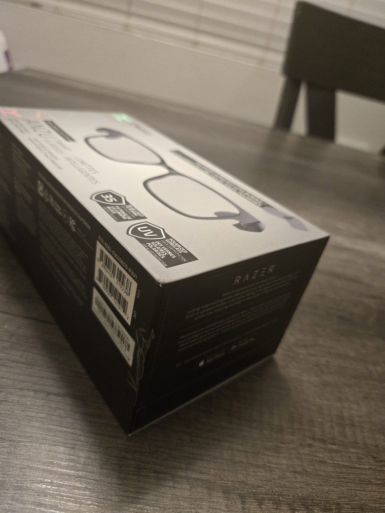 Razer Anzu Smart Glasses Bluetooth, Rectangle, Small/Medium with Accessories