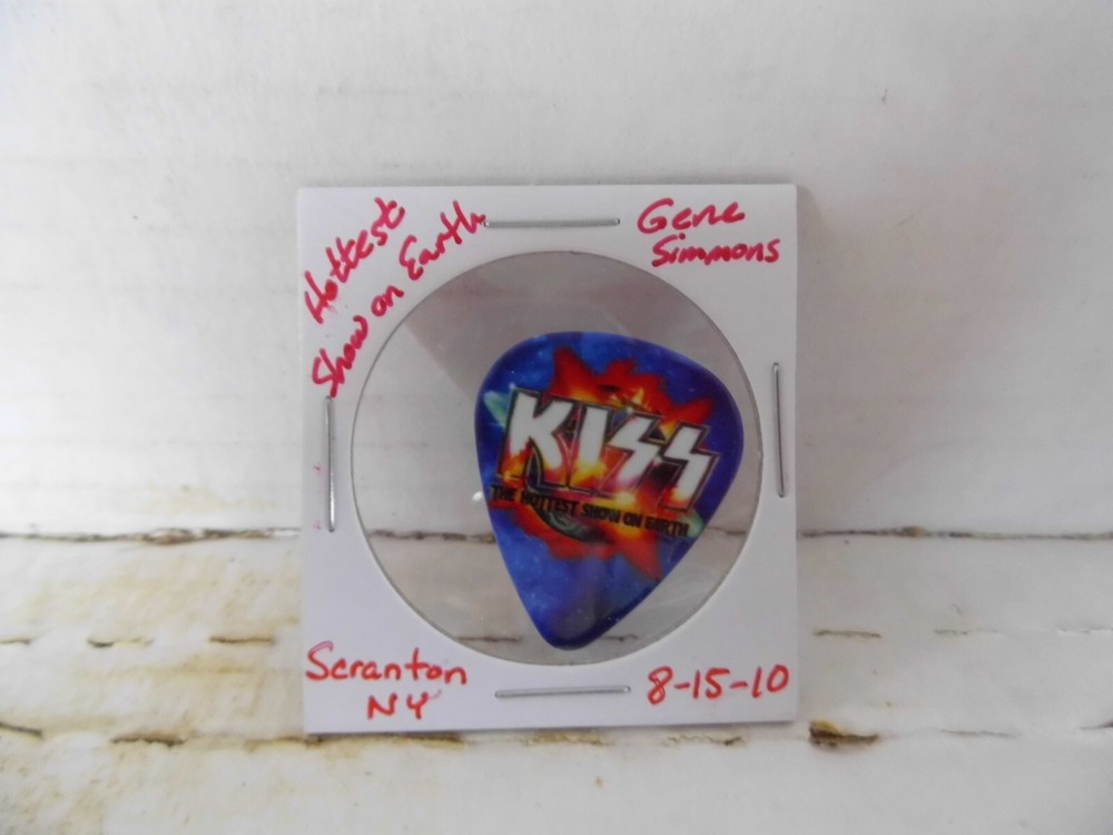 KISS "GENE SIMMONS" 8/15/10 GUITAR PICK~READ DESCRIPTION #12~3