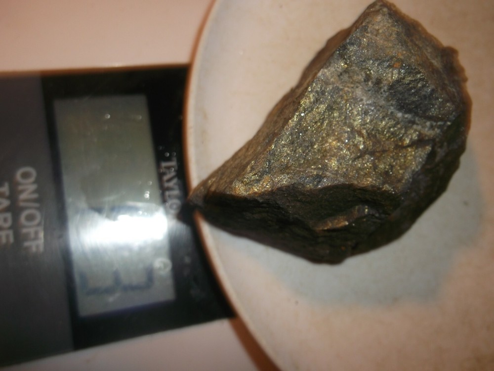 Gold, silver, copper, 113 grams samples ,ore high grade .