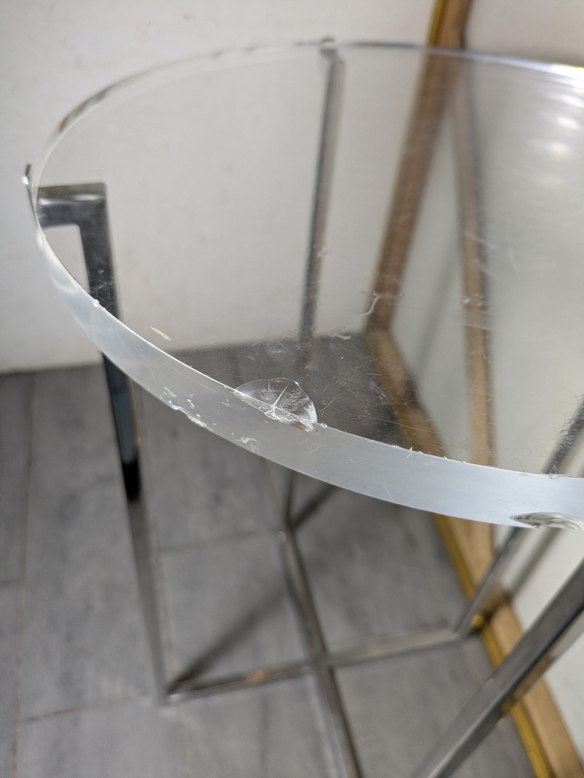 Vintage Mid Century Modern Glam Round Acrylic Lucite Sculptural Metal Table K24