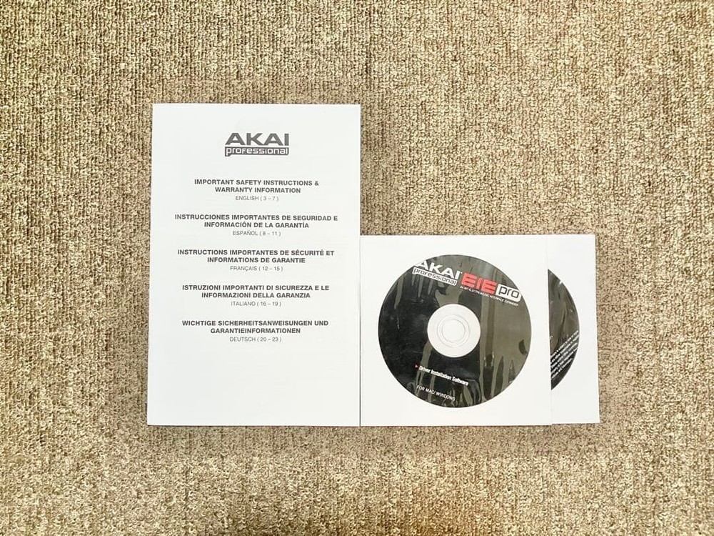 Akai Professional EIE Pro 24-bit Audio MIDI Interface USB Hub VU Meter