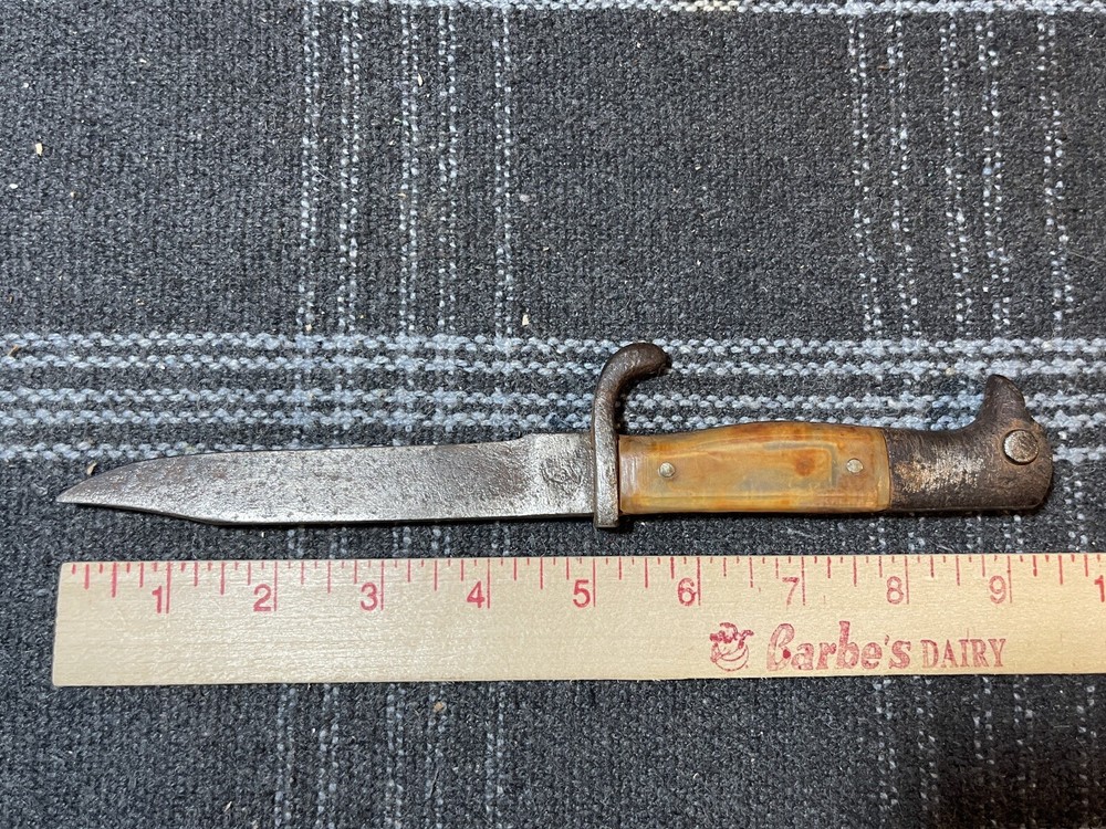 Fixed Blade Knife with Sheath !!!