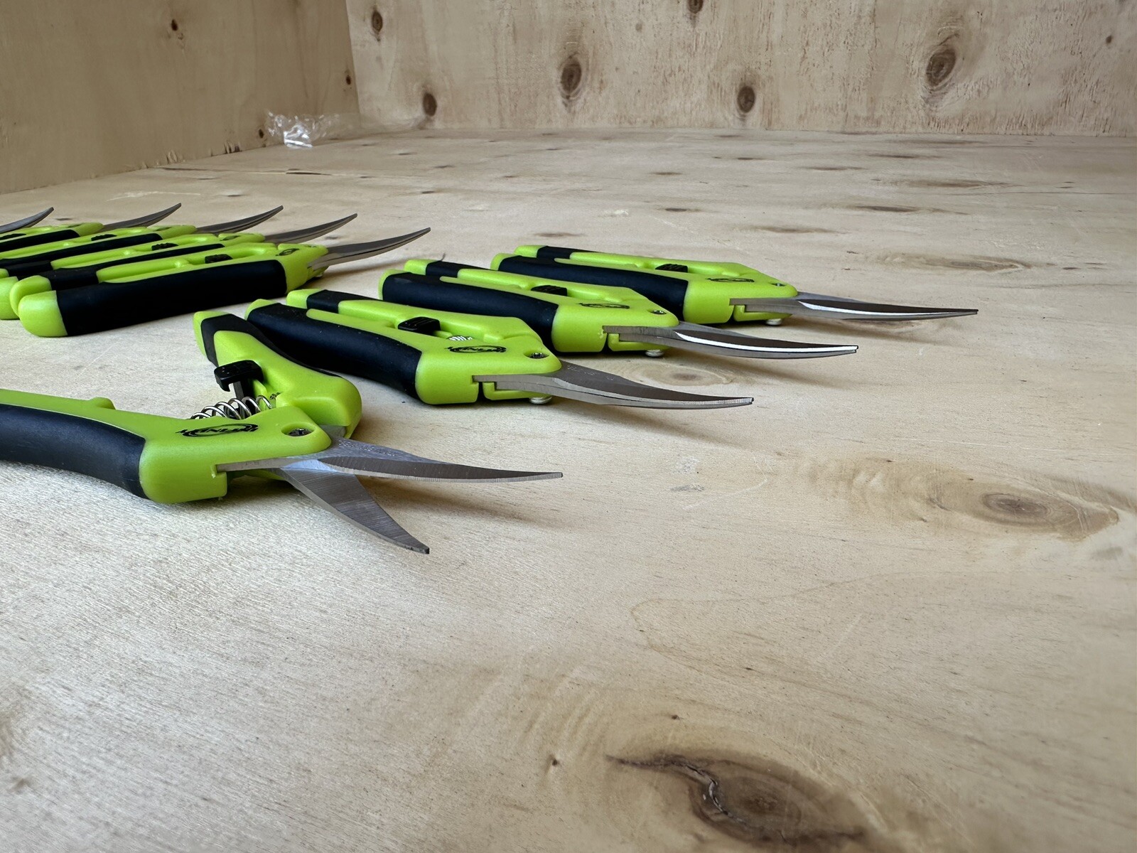 Lot 12 Curved Blade Trimming Scissor Hydroponic Leaf Bud Harvest Trim Shear