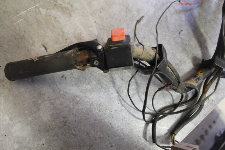 1985 SKIDOO FORMULA SS 462 HANDLEBARS HANDLE BARS #11176