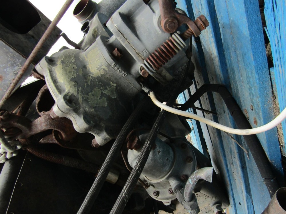 CONTINENTAL AIRPLANE ENGINE FOR PARTS