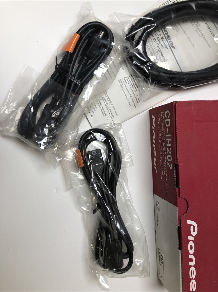 Authentic Pioneer CD-IH202 AppRadio Mode HDMI Interface Cable Kit