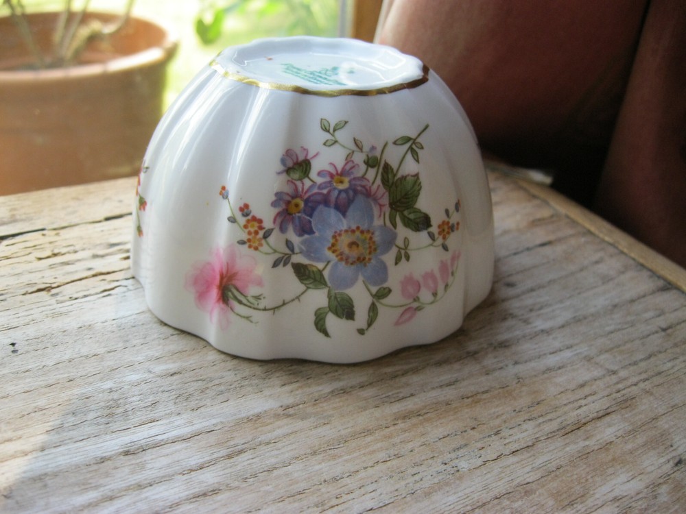 Crown Derby assortment including Derby Posies, mostly second quality