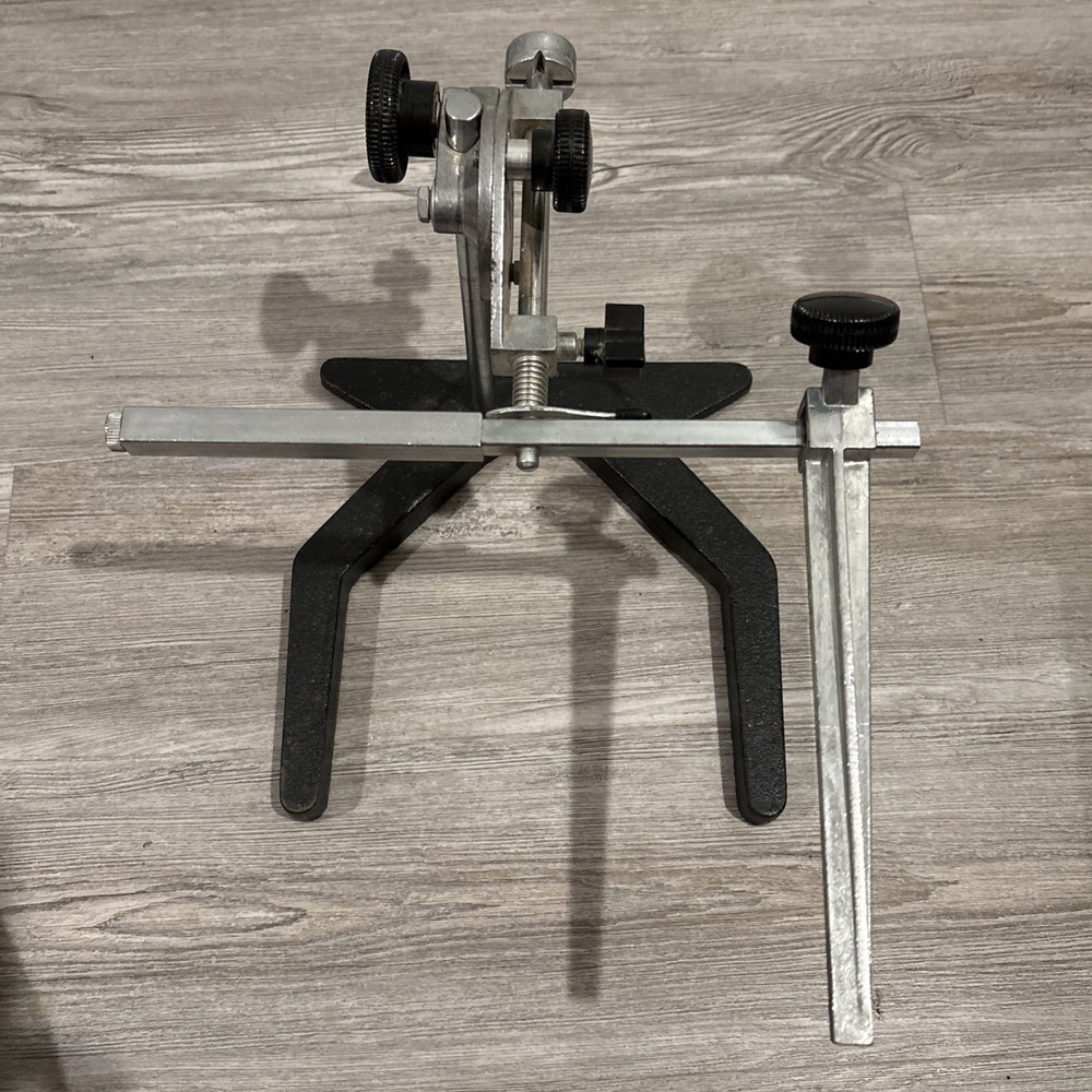 Vintage Technical Devices Co. Circuit Board Vise NICE!