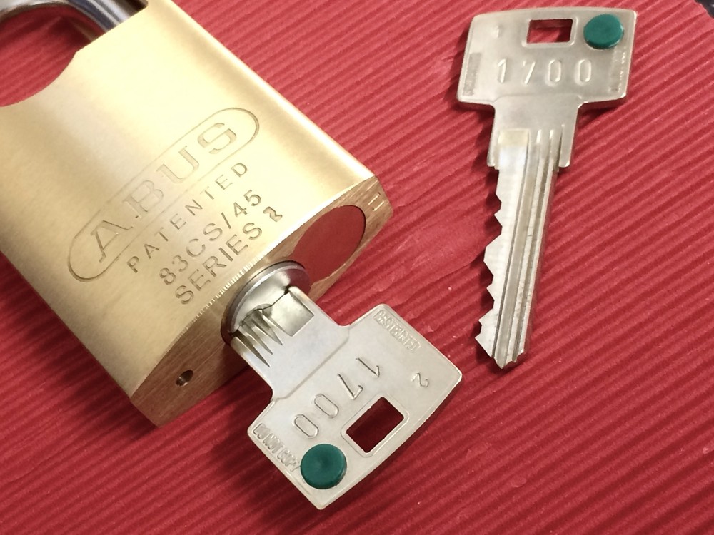 Keyed Alike Padlocks-Fitted With Secure 6 Inline Keying System & Restricted Keys
