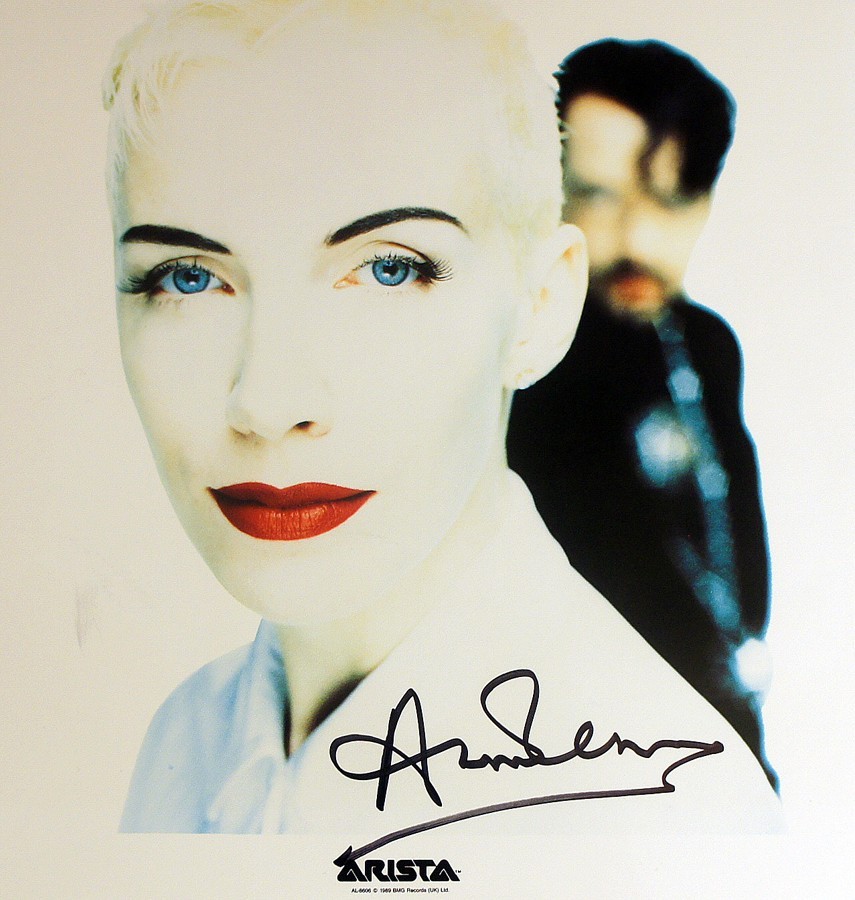 Beckett COA - ANNIE LENNOX SIGNED Insert + New Vinyl - We Too Are One Eurythmics