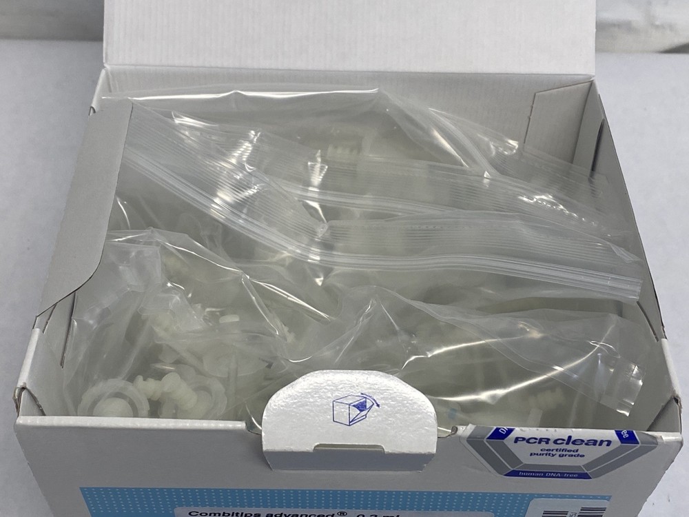 (100/Pk) EPPENDORF Combitips Advanced 0.2mL Plastic PCR Pipet Tips 0030089774