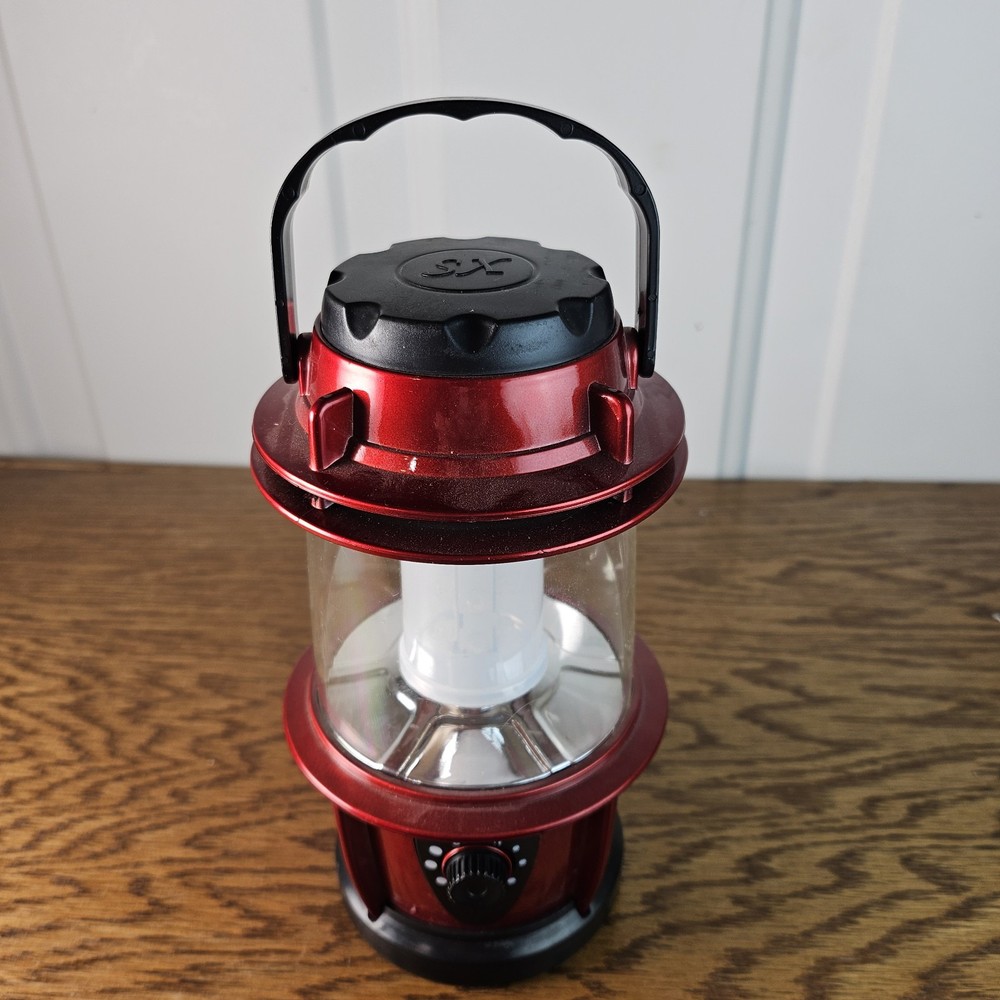 Dimmable LED Lantern 7" Tall has Batteries 7"x3"