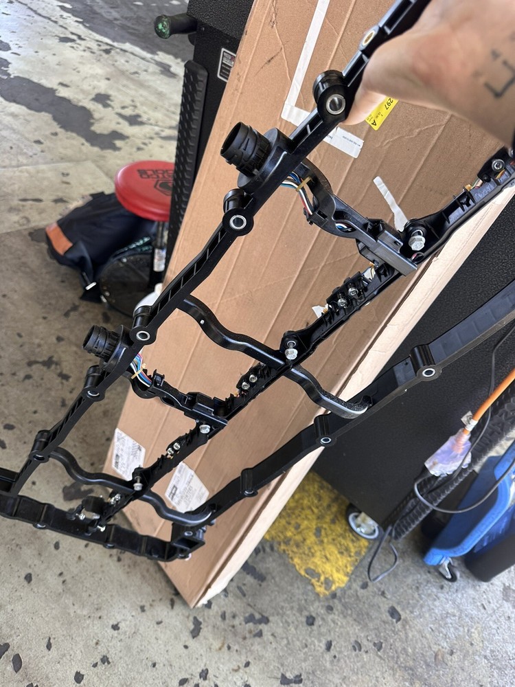 DD13 Injector Harness Frame