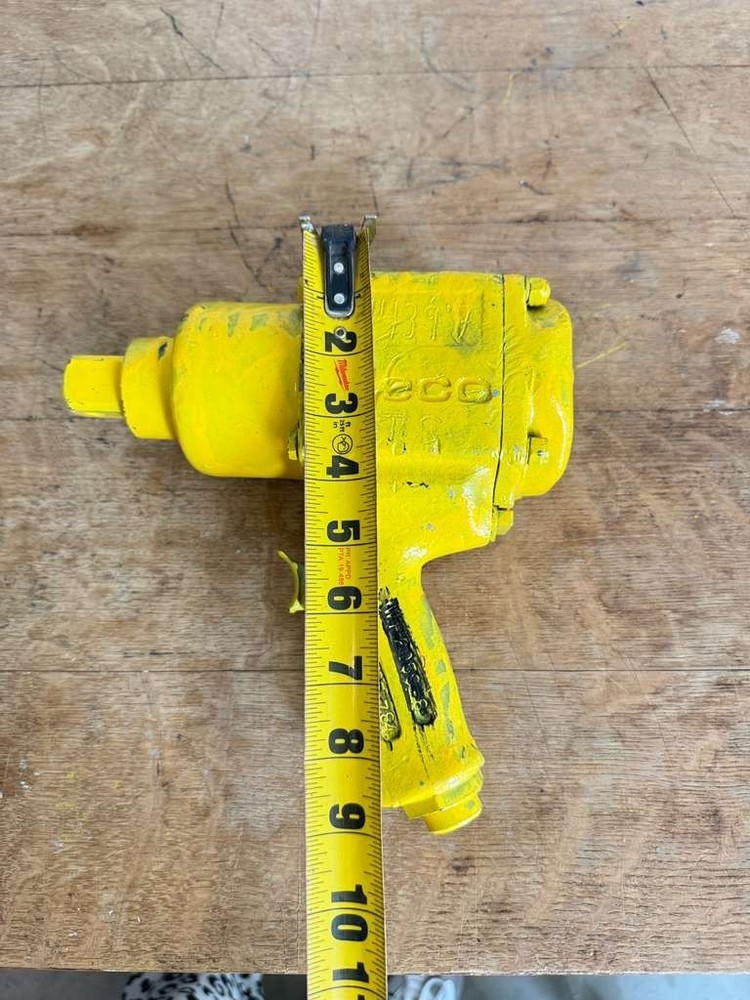 CLECO WP 2059-8 Impact Wrench