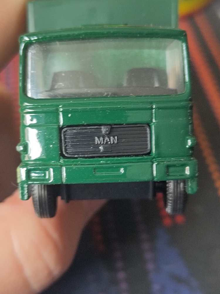 Corgi Man-Perrier Van 91000