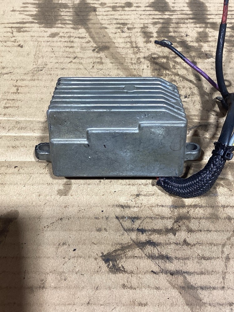 Johnson Evinrude RECTIFIER & REGULaTOR ASSY 0585001 OUTBOARD