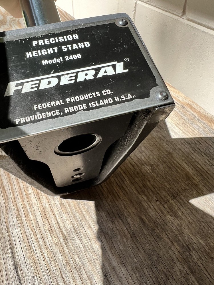 Federal Model 2400 Indicator Stand 18"