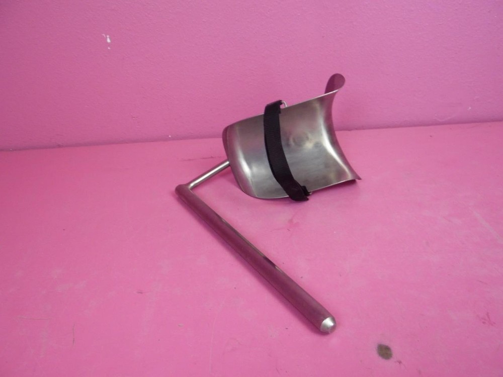 Universal Articulating Leg Well Holder Stirrup Positioning Table Accessory