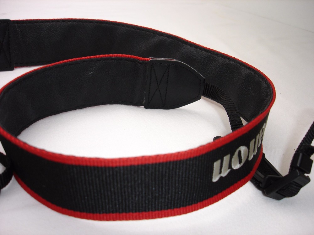 CANON EOS 70D CAMERA NECK STRAP