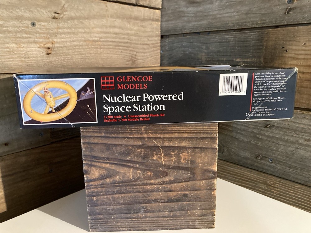 Glencoe 1/300 Scale Nuclear Powered Space Station Open Box
